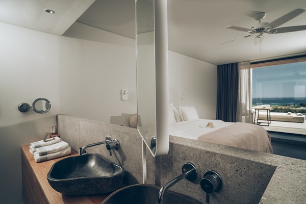 Zante Maris Suites