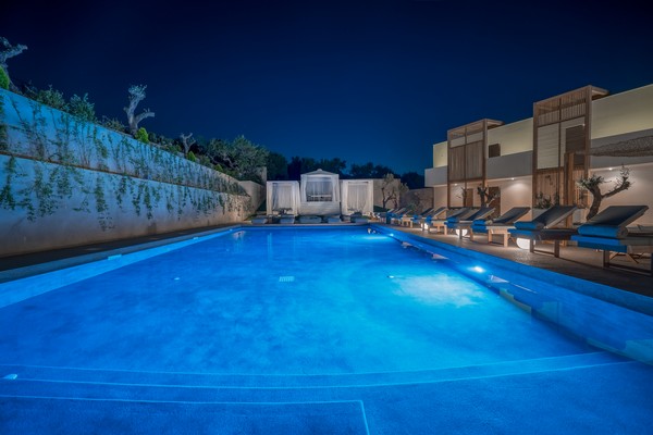 Zante Maris Suites