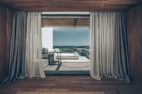Zante Maris Suites