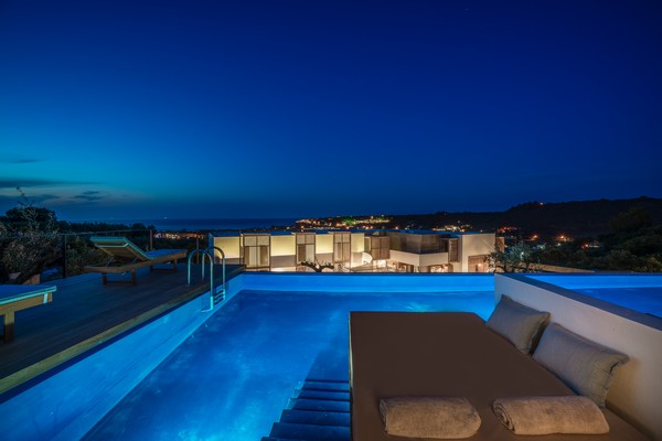 Zante Maris Suites