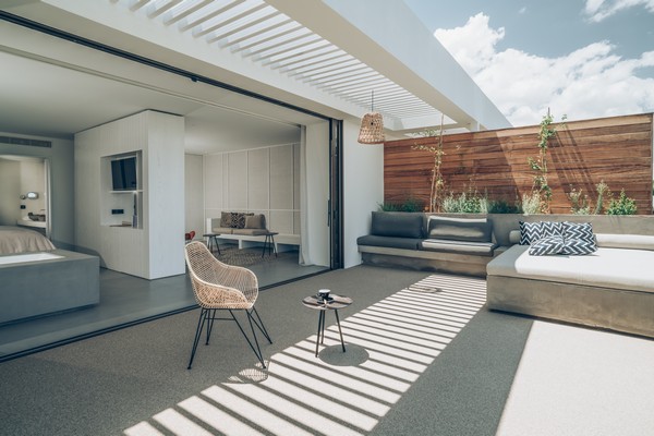 Zante Maris Suites