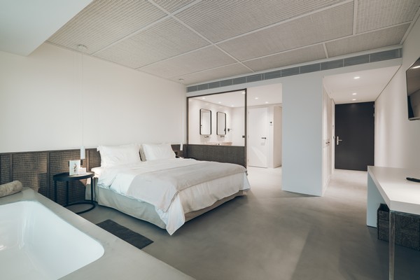 Zante Maris Suites